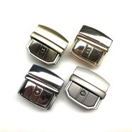 Insteekslot 44x40mm