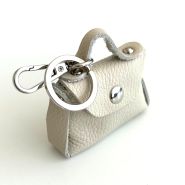 M&M AirPods houder lichtbeige  #